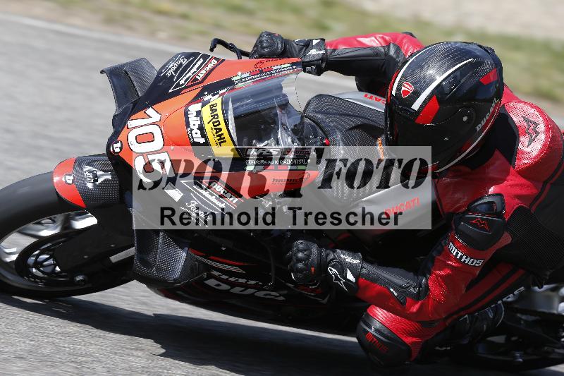 /10 20.04.2026  Pluess Moto Sport ADR/Freies Fahren/105